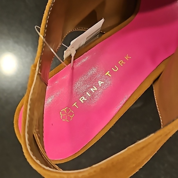 💕TRINA TURK💕 Sunset Blvd Suede Slingback Heels ~ Tan 10 New with Box (No Lid) - Picture 10 of 16